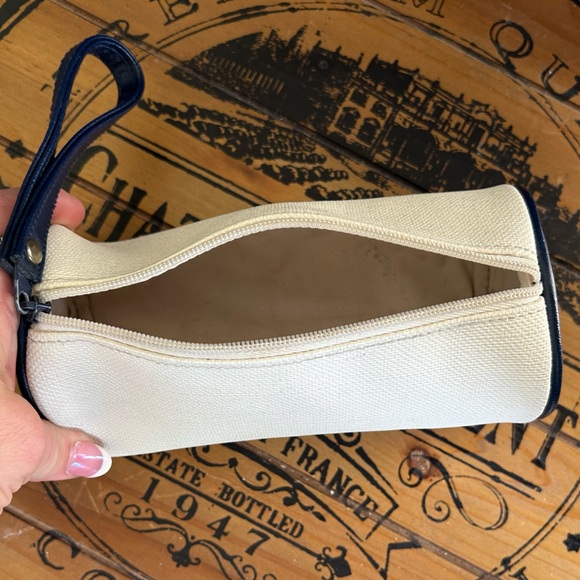 Cream Canvas Navy Blue Trim Cylindrical Barrel Wristlet Travel Bag Pouch Clutch - Picture 15 of 16